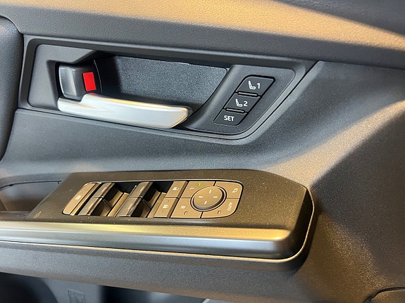 Subaru E-Outback 12 of 15