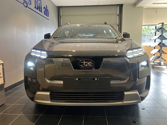 Subaru E-Outback 3 of 5