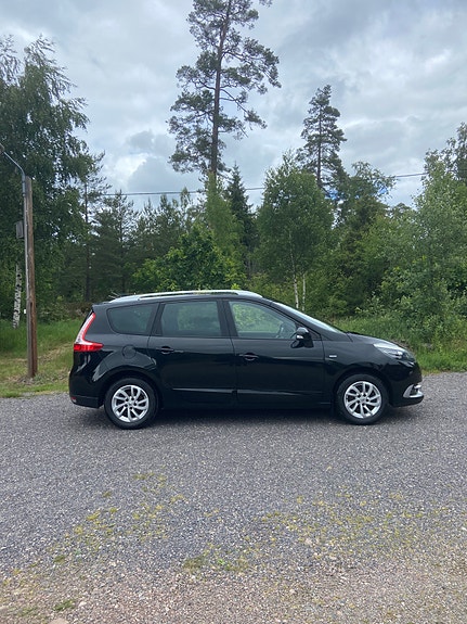 Renault Grand Scenic III 3 of 5