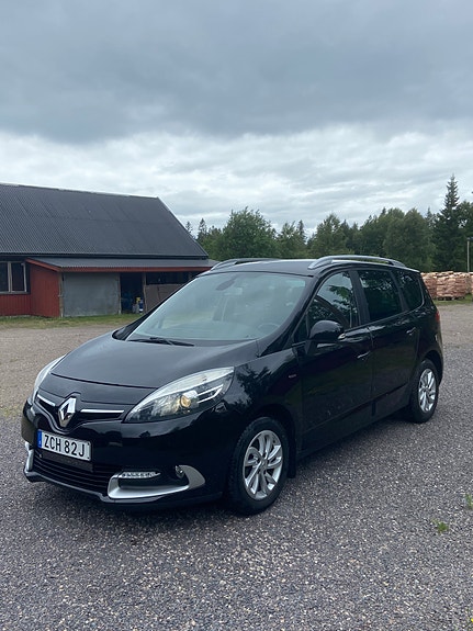 Renault Grand Scenic III 4 of 5