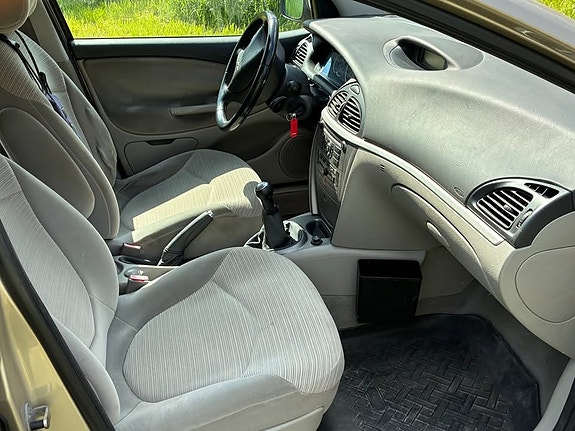 Citroen C5 9 of 15