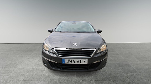 Peugeot 308 SW 3 of 11