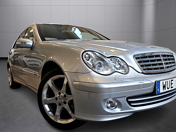 Mercedes-Benz C180 5 of 5