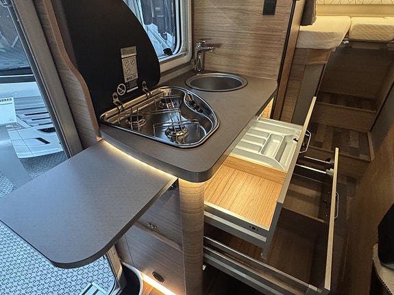 Weinsberg Caracompact 640 9 of 18