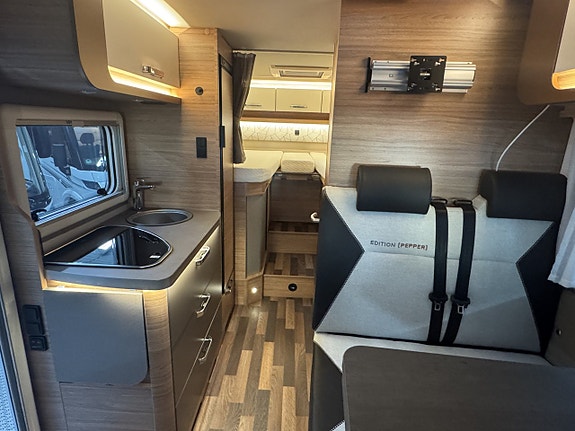 Weinsberg Caracompact 640 8 of 18