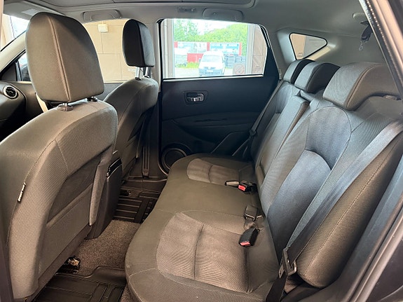 Nissan Qashqai 8 of 12