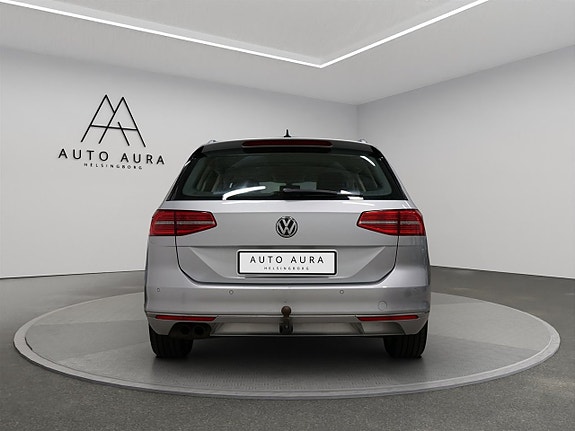 Volkswagen Passat 5 of 5