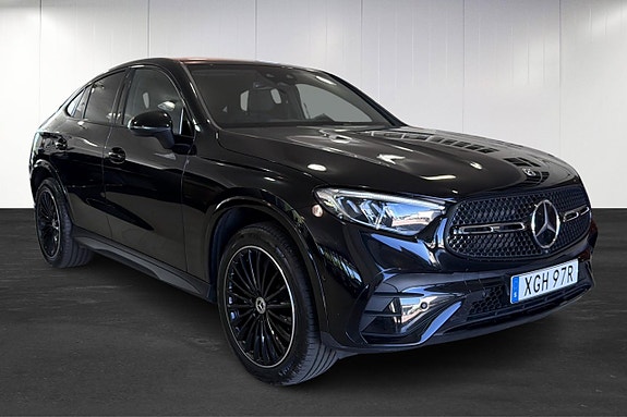 Mercedes-Benz GLC300 de 2 of 5