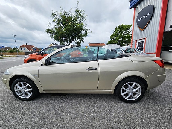 Renault Megane 5 of 15