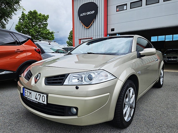 Renault Megane 2 of 15