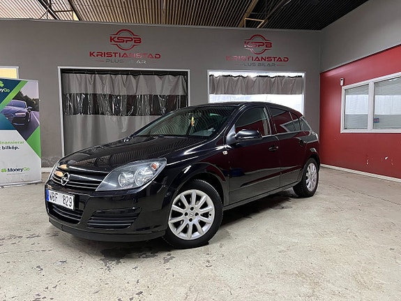 Opel Astra 2 of 5