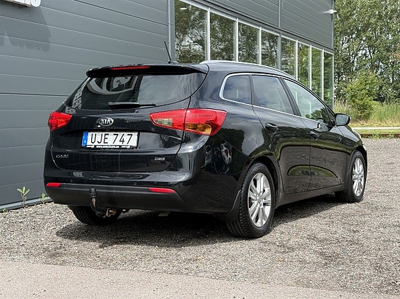 Kia Ceed 3 of 11