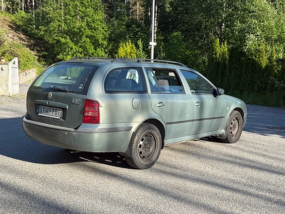 Skoda Octavia 5 of 5