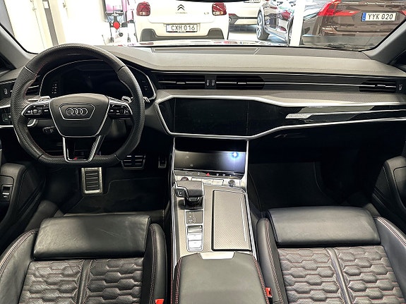 Audi RS6 13 of 27