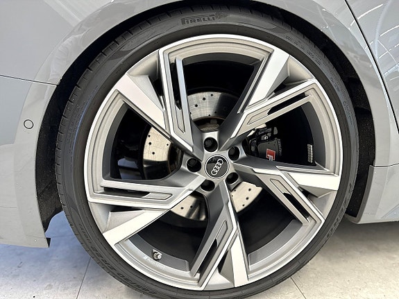 Audi RS6 10 of 27