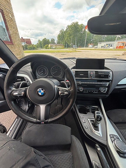 BMW M135i 4 of 5