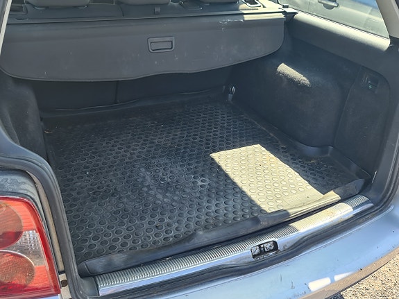 Volkswagen Passat 4 of 5