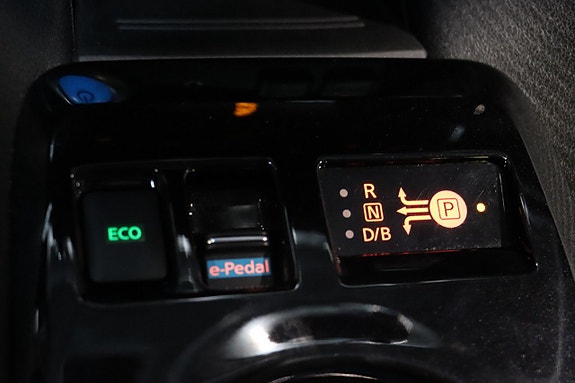 Nissan Leaf 23 of 30