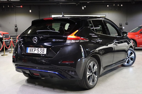 Nissan Leaf 5 of 5