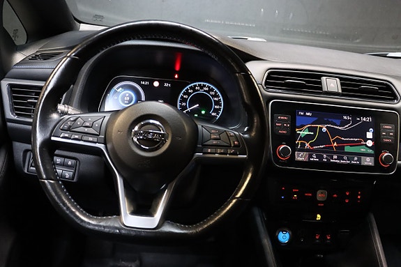Nissan Leaf 22 of 30