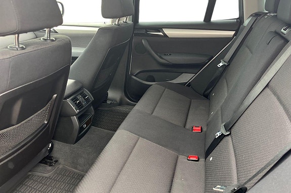 BMW X3 21 of 29