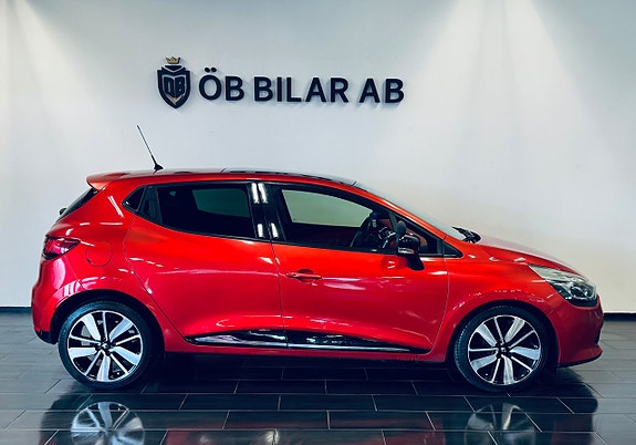 Renault Clio 2 of 5