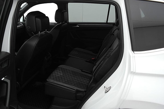 Volkswagen Tiguan Allspace 24 of 25