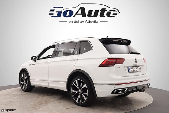 Volkswagen Tiguan Allspace 4 of 5
