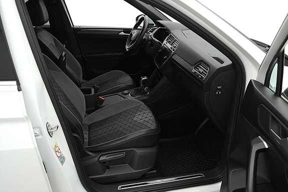 Volkswagen Tiguan Allspace 23 of 25