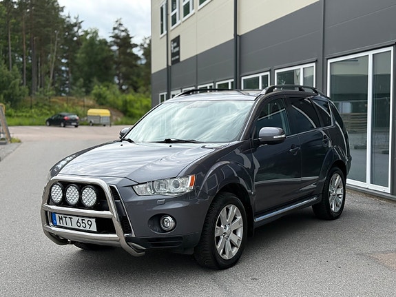 Mitsubishi Outlander 24 of 30