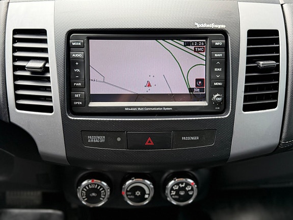 Mitsubishi Outlander 21 of 30