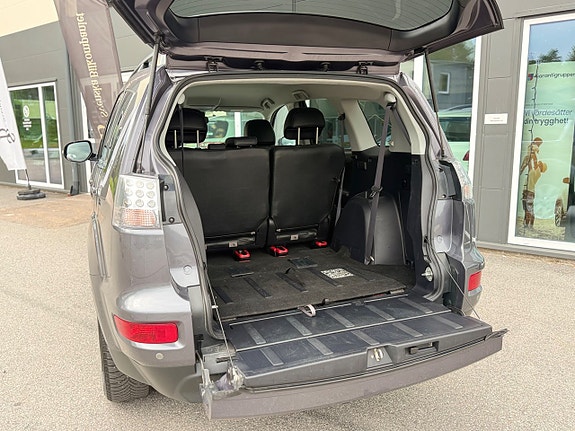 Mitsubishi Outlander 27 of 30