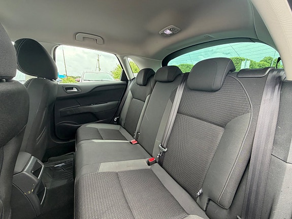 Citroen C4 12 of 24
