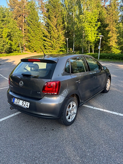 Volkswagen Polo 5 of 5