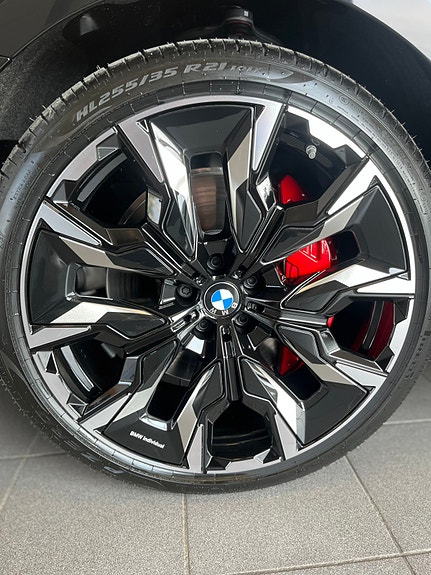 BMW 550e 13 of 21