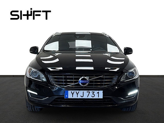 Volvo V60 3 of 5