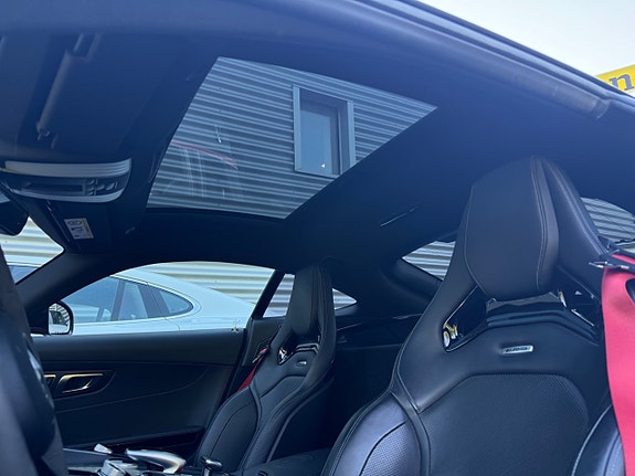 Mercedes-Benz AMG GT C 19 of 24