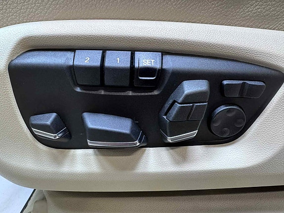 BMW X5 17 of 22