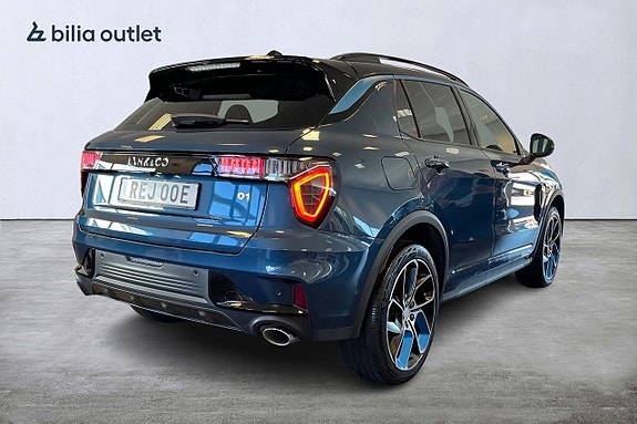 Lynk & Co 01 6 of 30