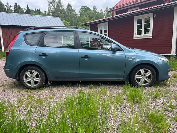 Hyundai i30 4 of 23