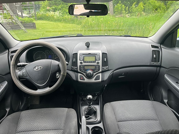 Hyundai i30 7 of 23