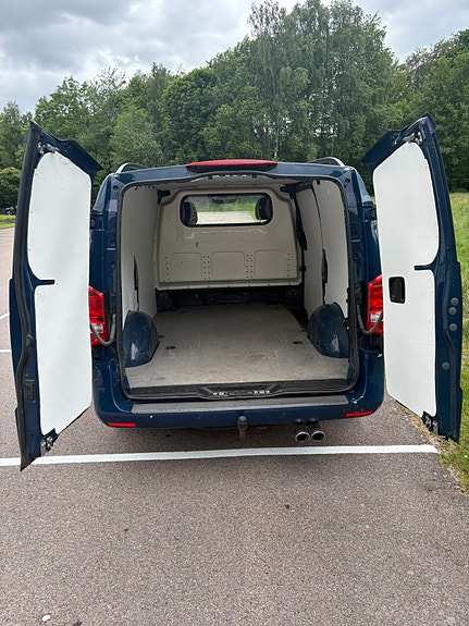 Mercedes-Benz Vito 119 3 of 5