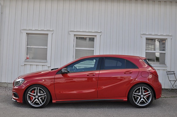 Mercedes-Benz A45 3 of 5