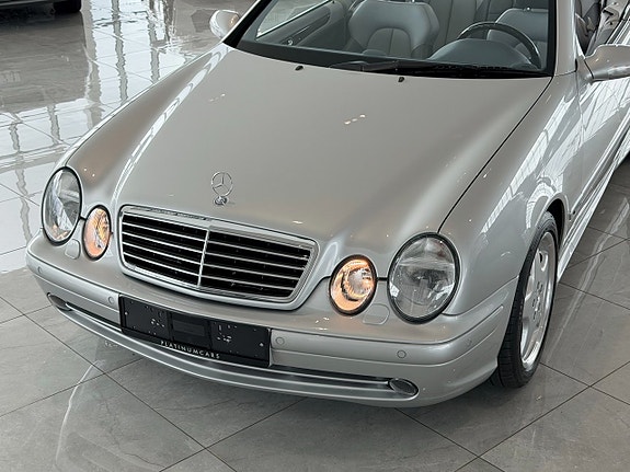 Mercedes-Benz CLK430 10 of 20