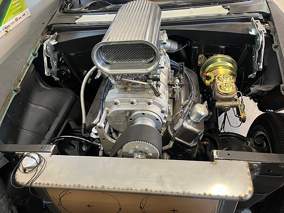 Chevrolet 210 5 of 5