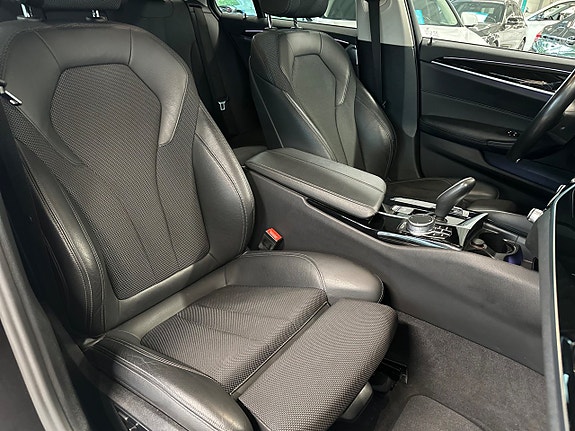 BMW 520d 17 of 30
