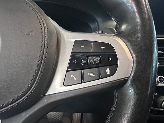 BMW 520d 28 of 30