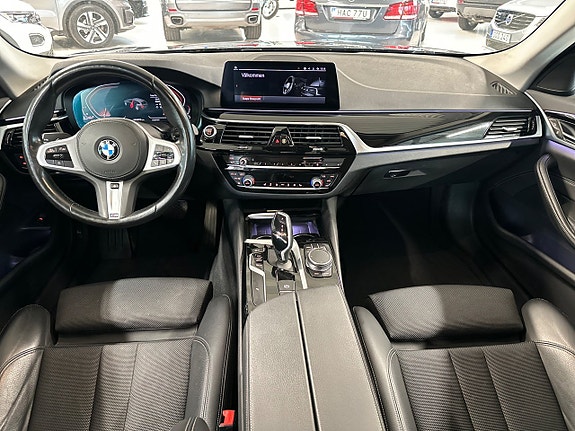 BMW 520d 24 of 30