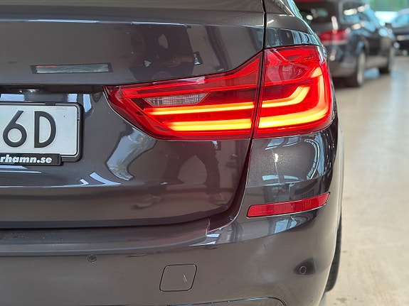 BMW 520d 12 of 30