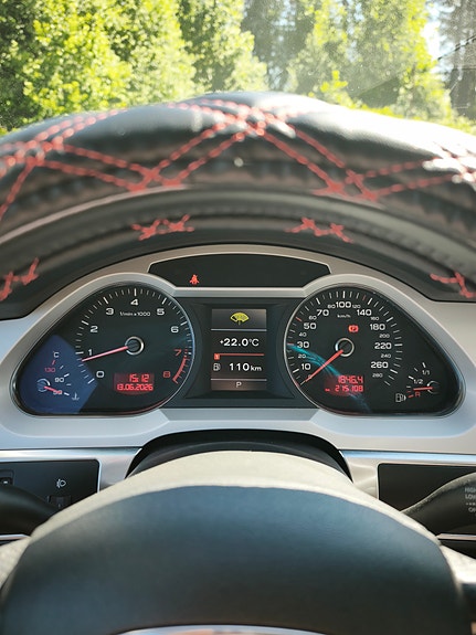 Audi A6 9 of 22